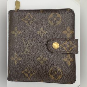 Authentic LOUIS VUITTON 1999 Monogram Pattern Compact Zippé Wallet